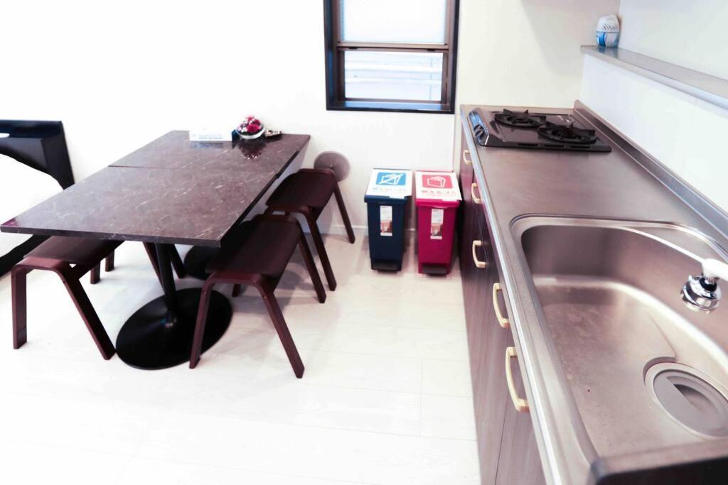 Apartment Yuga Tokiwadai Tokyo